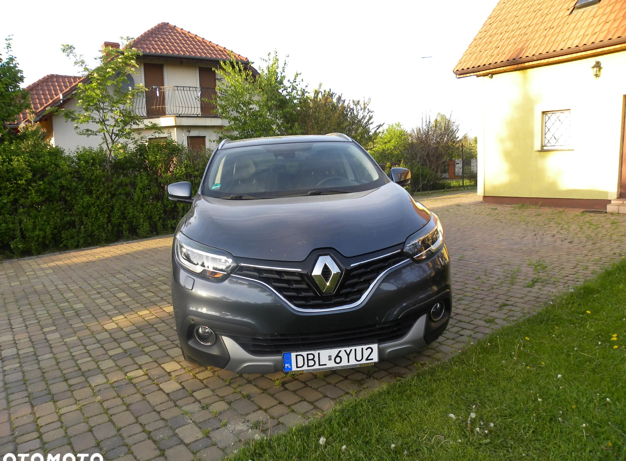 Renault Kadjar cena 54900 przebieg: 98000, rok produkcji 2016 z Bolesławiec małe 379